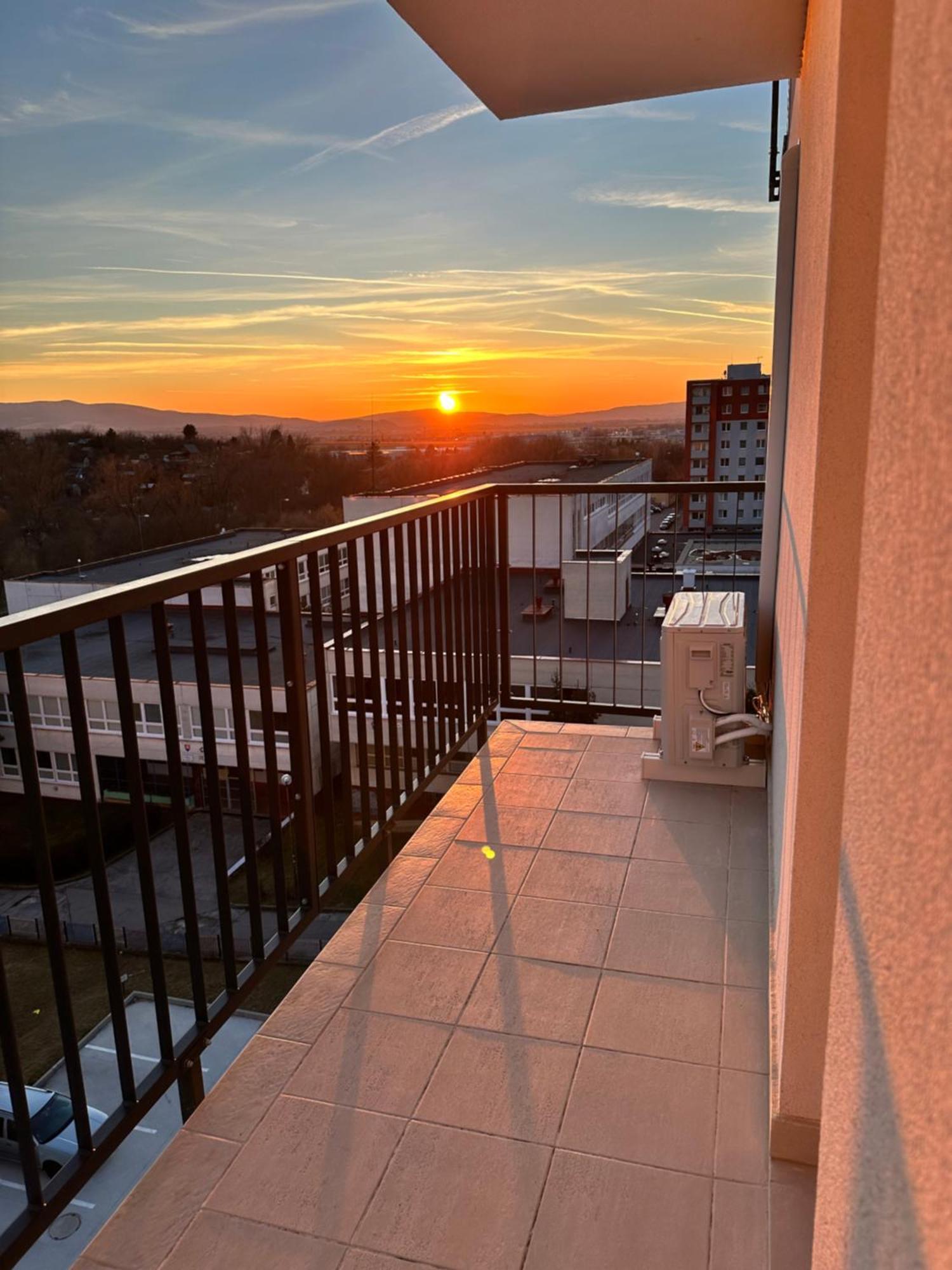 Trendy Apartment Trencin Ngoại thất bức ảnh